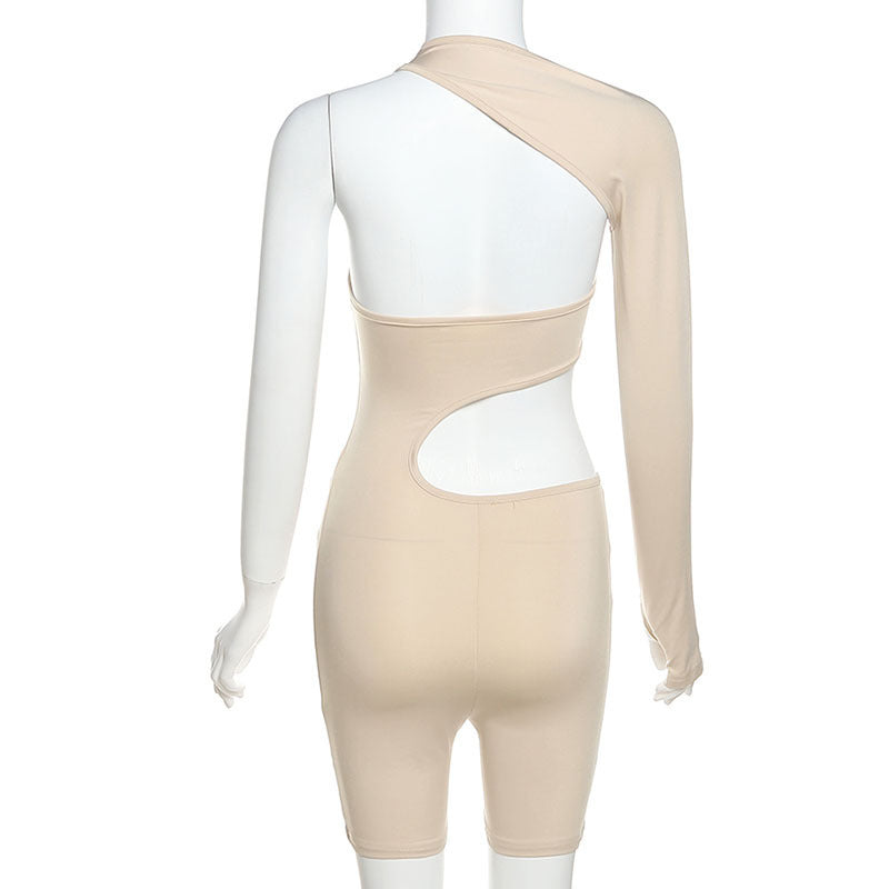 Natasha – Slim Fit Off-Shoulder Yoga Fitness Set with Shorts