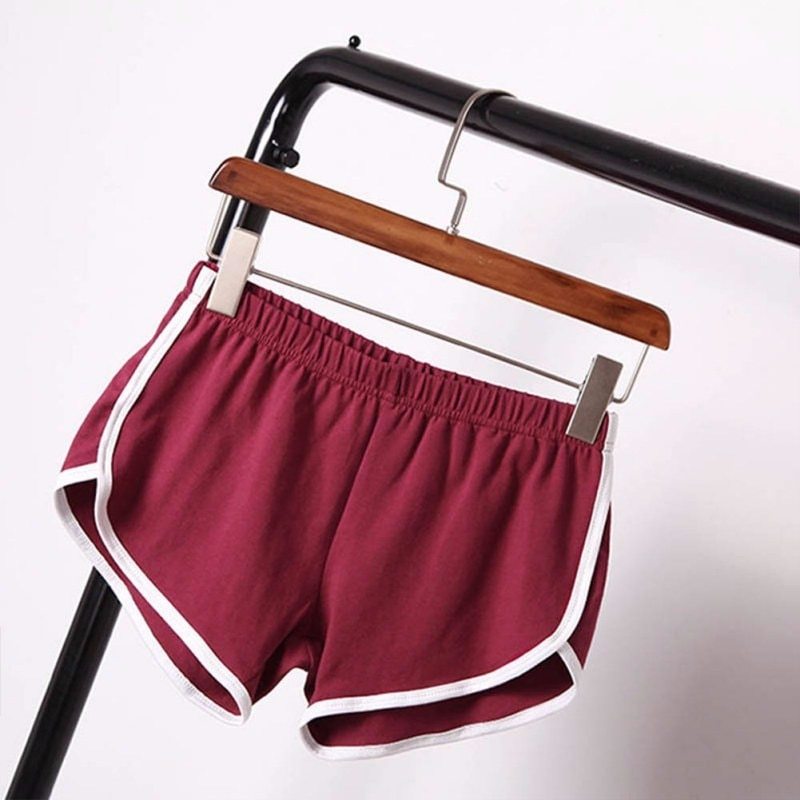 Ann – Vegan Summer Shorts for Women with Slim Fit