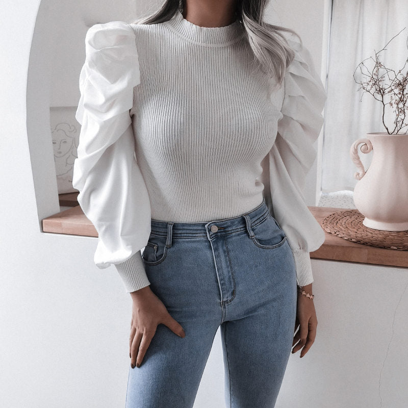 Kelly – Knit Top with Puff Sleeves