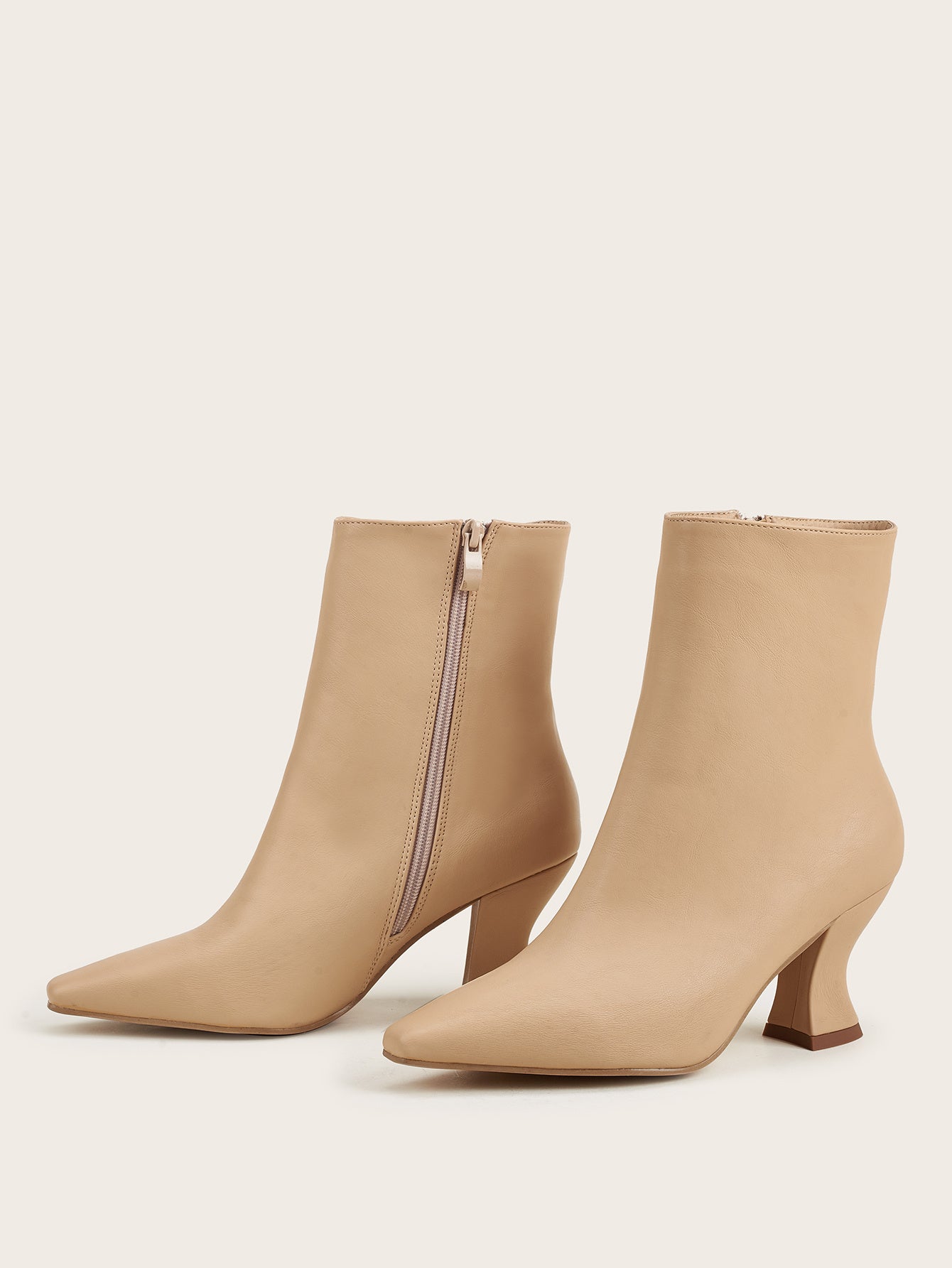 Brenda – Stylish Pointed-Toe Ankle Boots for Women in Plus Sizes