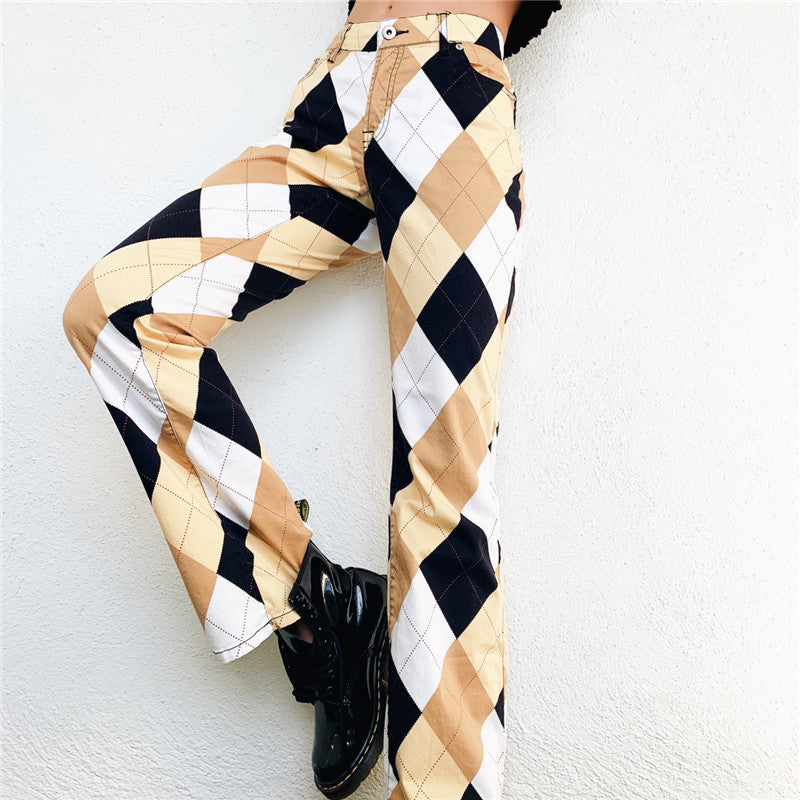 Judith – Vintage Cargo Pants with Check Pattern