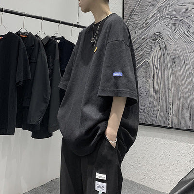 Lee – Relaxed T-Shirt with Unique 5 Sleeves