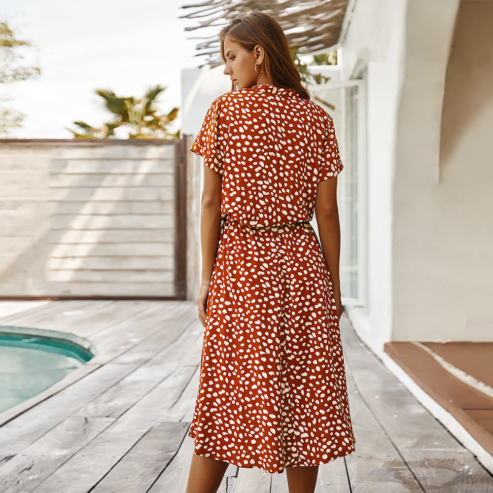 Sara – Short Women's Dress with Wave Dot Pattern and Collar