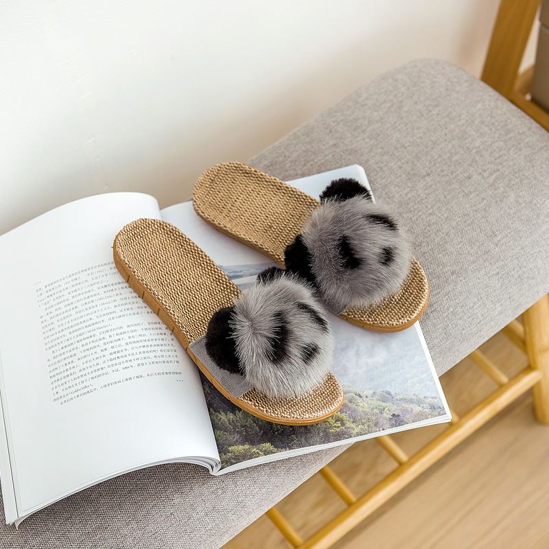Alison – Soft Slippers with Panda Design