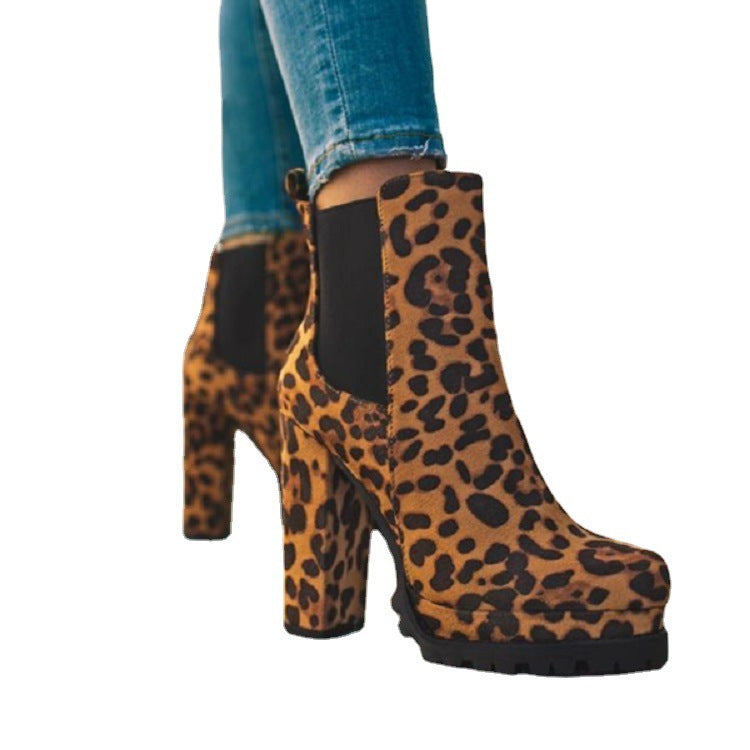 Ann – Round Ankle Boots with Bold Leopard Pattern and Thick Block Heels for Women