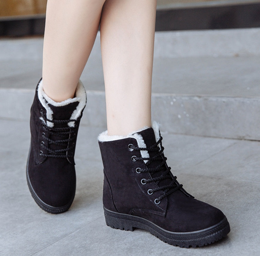 Julie – Flat Women's Winter Boots with Large Sizes in Vegan Plush