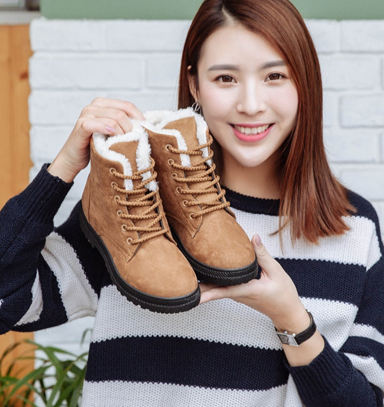 Julie – Flat Women's Winter Boots with Large Sizes in Vegan Plush