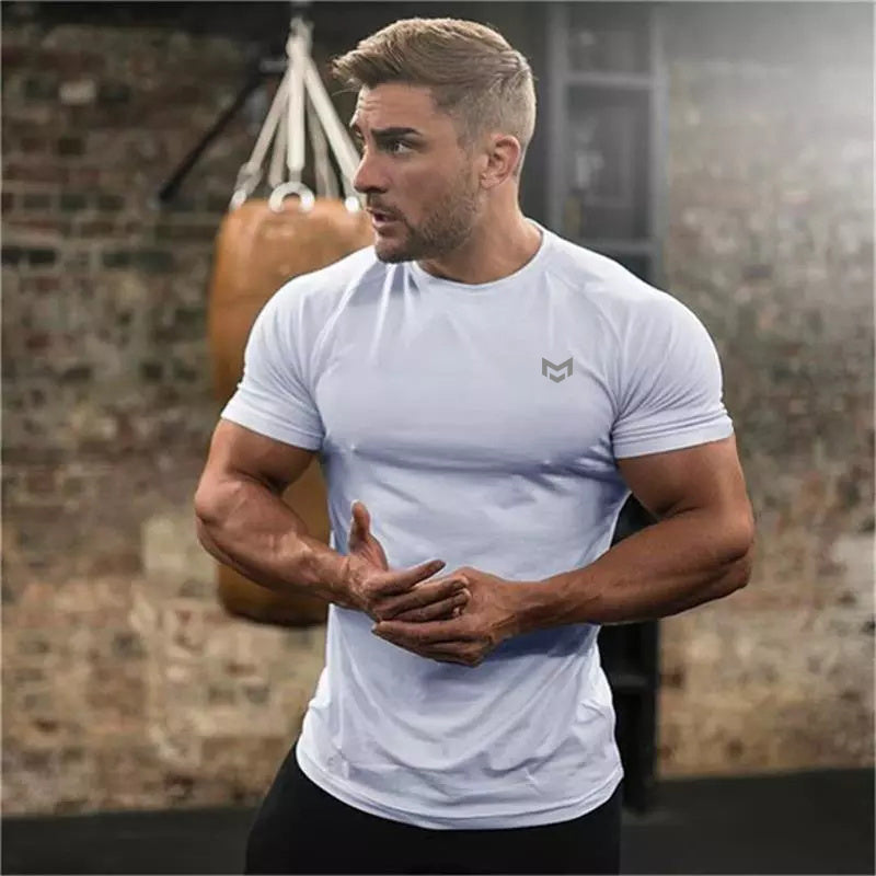 Daniel – Short Sleeve Fitness T-Shirt with Quick-Dry Fabric for Running