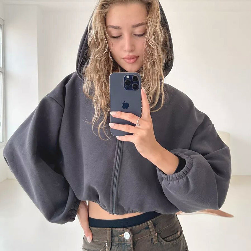 Victoria – Sporty Y2K-Style Hoodie