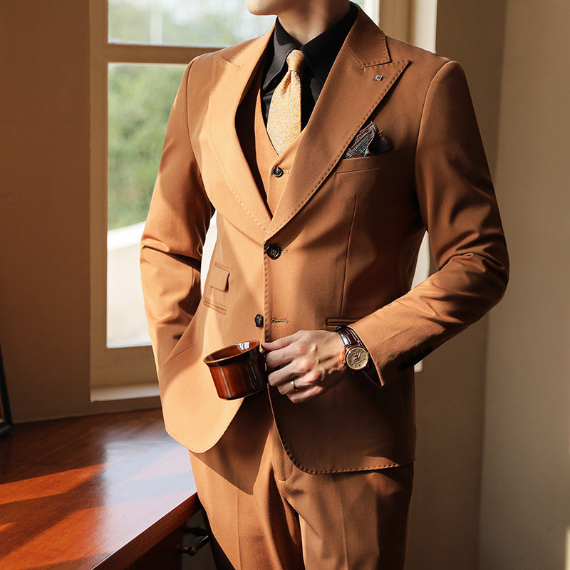 James – Premium Men's Suit in Caramel