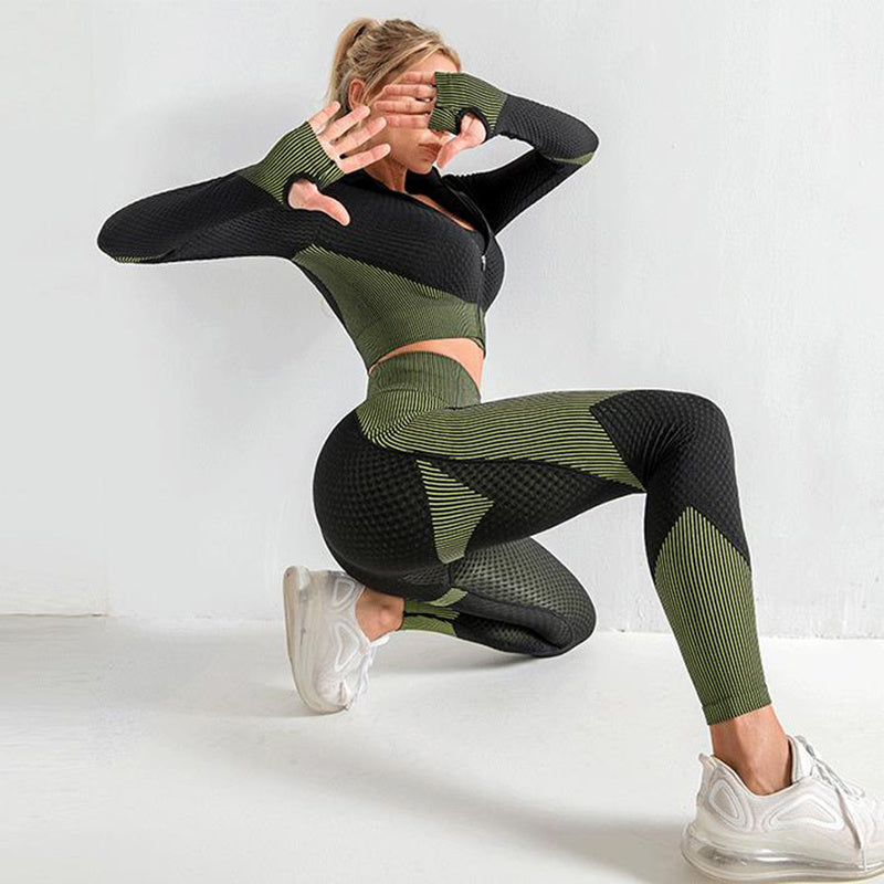 Holly – 3-Piece Seamless Women's Sports Set