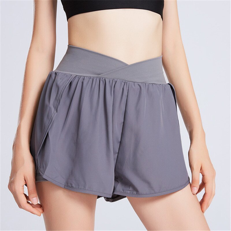 Gabrielle – Relaxed Summer Gym Shorts with Quick-Dry Material