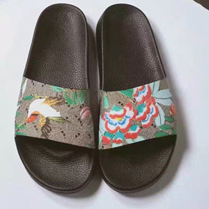 Melissa – Women's Slippers with Floral Print and Rubber Soles
