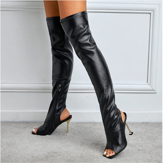 Christine – Fashionable Boots with Square Toe and Side Zipper