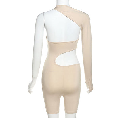 Natasha – Slim Fit Off-Shoulder Yoga Fitness Set with Shorts