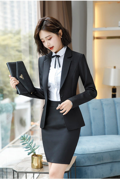 Lauren – Elegant Women's Business Suit