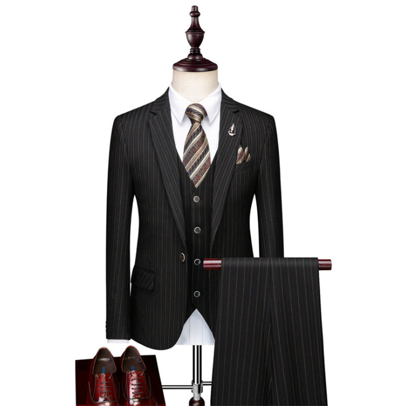 Kieran – Striped Men's Suit in Business Casual Style