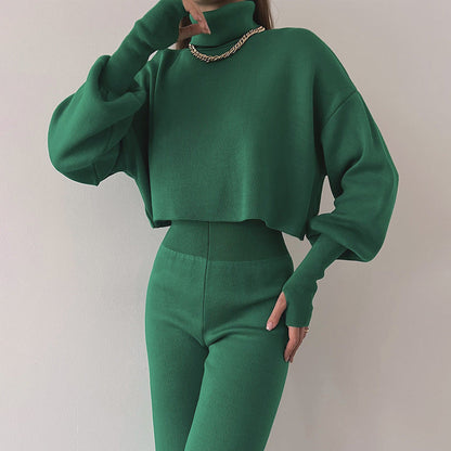 Angela – Casual Turtleneck Set with Long Sleeves