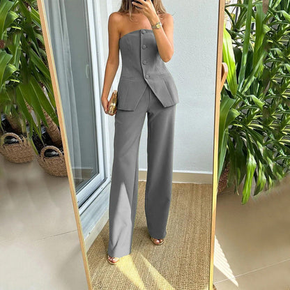 Ruth – Elegant Women's Suit with Buttons