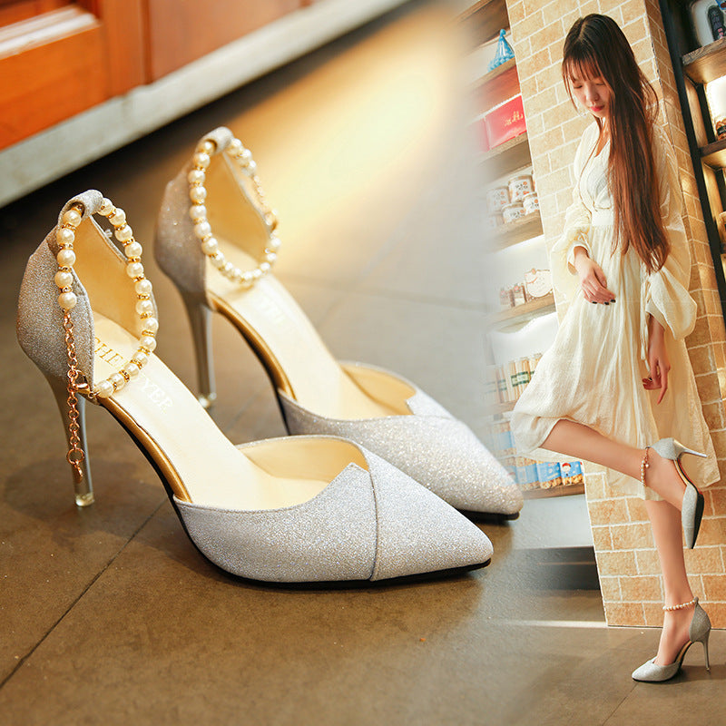 Jasmine – Elegant Pumps with Pearl and Glitter Decoration