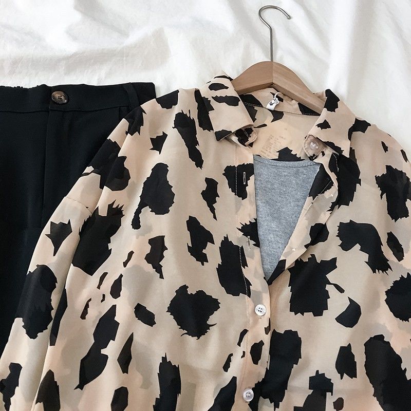 Percy – Simple Hong Kong Style Shirt with Leopard Pattern