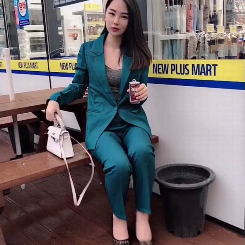 Sophia – Women's Korean Style Suit