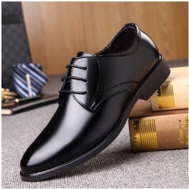 Russell – Black Pointed Men's Shoes