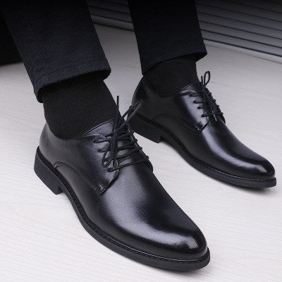Russell – Black Pointed Men's Shoes