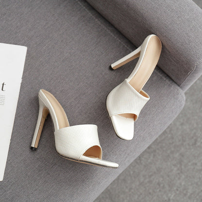 Jenny – Fashionable Women's Sandals and Mules in Plus Size