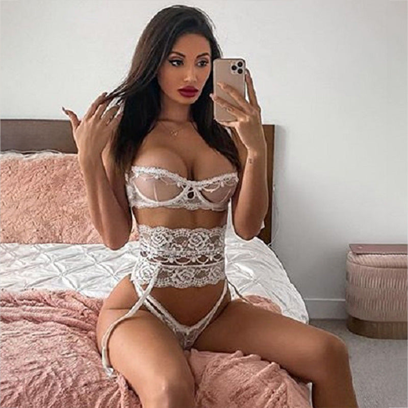 Kelly – Transparent Lace Bra Set