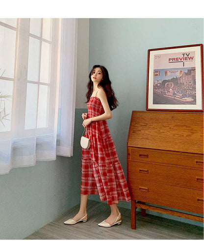 Christina – Chiffon Dress with Check Pattern and Slim Waist