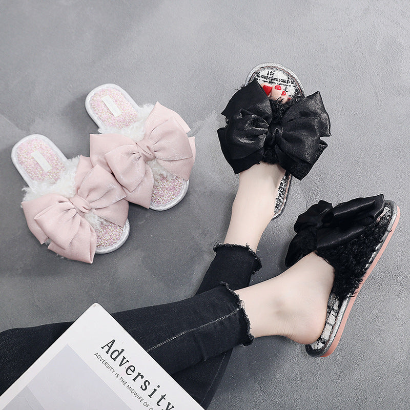 Clara – Fluffy Slippers with Large Bow Detail