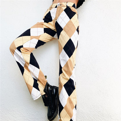 Judith – Vintage Cargo Pants with Check Pattern