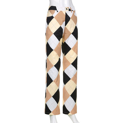 Judith – Vintage Cargo Pants with Check Pattern