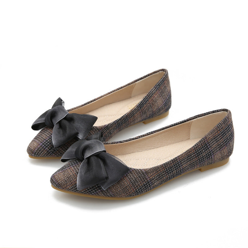 Grace – Flat Ballerina Shoes with Bow and Pointed Toe