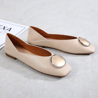 Shirley – Ballerinas with Metal Circle in Premium Vegan Leather
