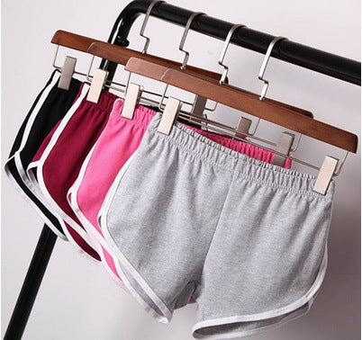 Ann – Vegan Summer Shorts for Women with Slim Fit