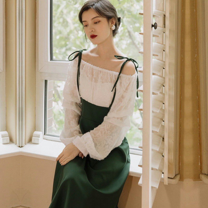 Jessie – Elegant Long-Sleeve Top with Suspender Skirt