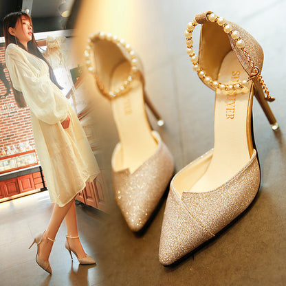 Jasmine – Elegant Pumps with Pearl and Glitter Decoration