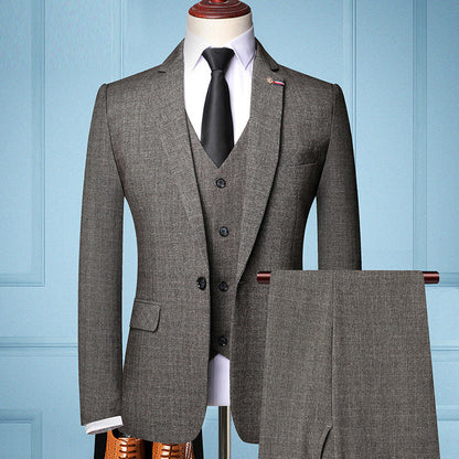 Doug – Three-Piece Men's Suit