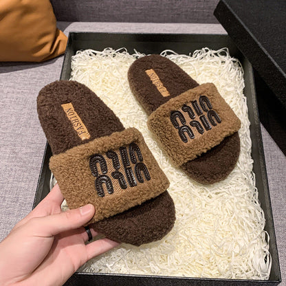 Jessie – Fluffy Women's Slippers in Premium Vegan Suede