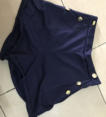 Tommy – Hot Plain Button-Decorative Shorts