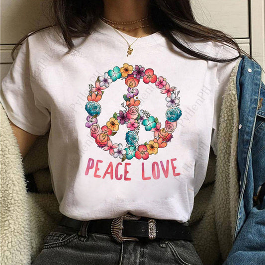 Tara – Trendy Women's Short Sleeve T-Shirt in White