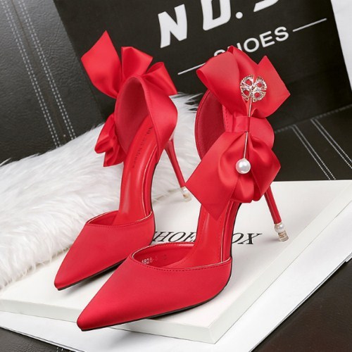 Rose – Pointed High Heels