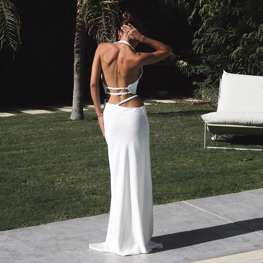 Kate – Sexy Solid Backless Halter Top