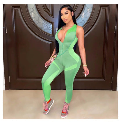 Harriet – Fitted Yoga Jumpsuit with Smocking and Straps