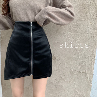 Holly – High-Waisted Vegan Leather Skirt