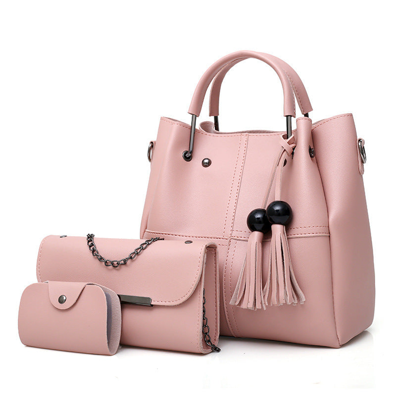 Amanda – Fashionable Fringe Crossbody Bag Set
