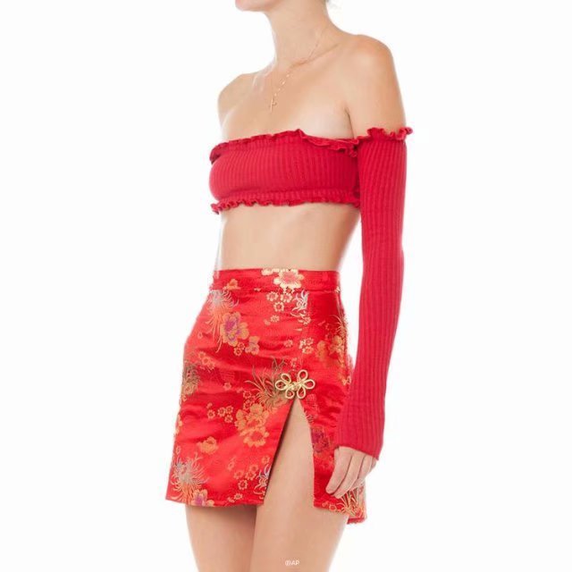 Vanessa – Retro Cheongsam Dress with Side Slit and High Waist