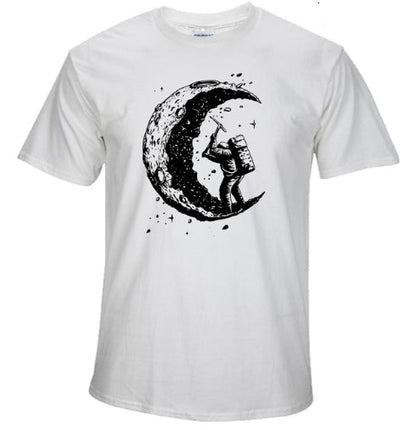 Frederick – Casual T-Shirt with Moon Print for Men